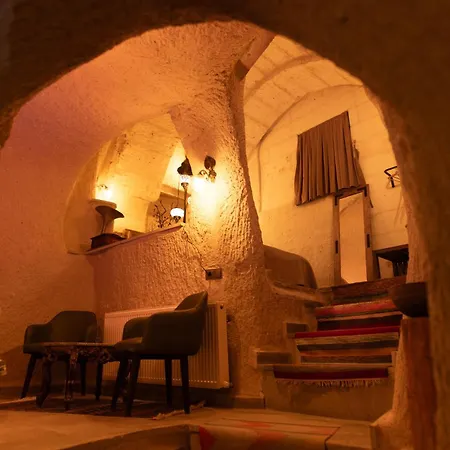 Lemon Cave Avanos