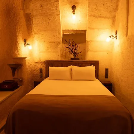 Lemon Cave 4* أفانوس