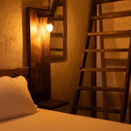 Lemon Cave Bed & Breakfast *