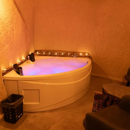 Lemon Cave Avanos