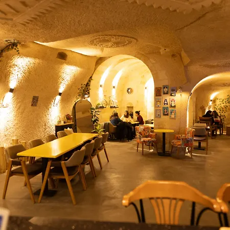 Acomodação com café da manhã  Lemon Cave 4*