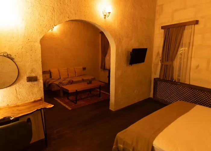 לינה וארוחת בוקר Lemon Cave Avanos