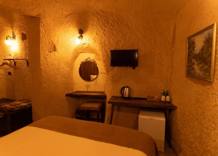 לינה וארוחת בוקר Lemon Cave Avanos